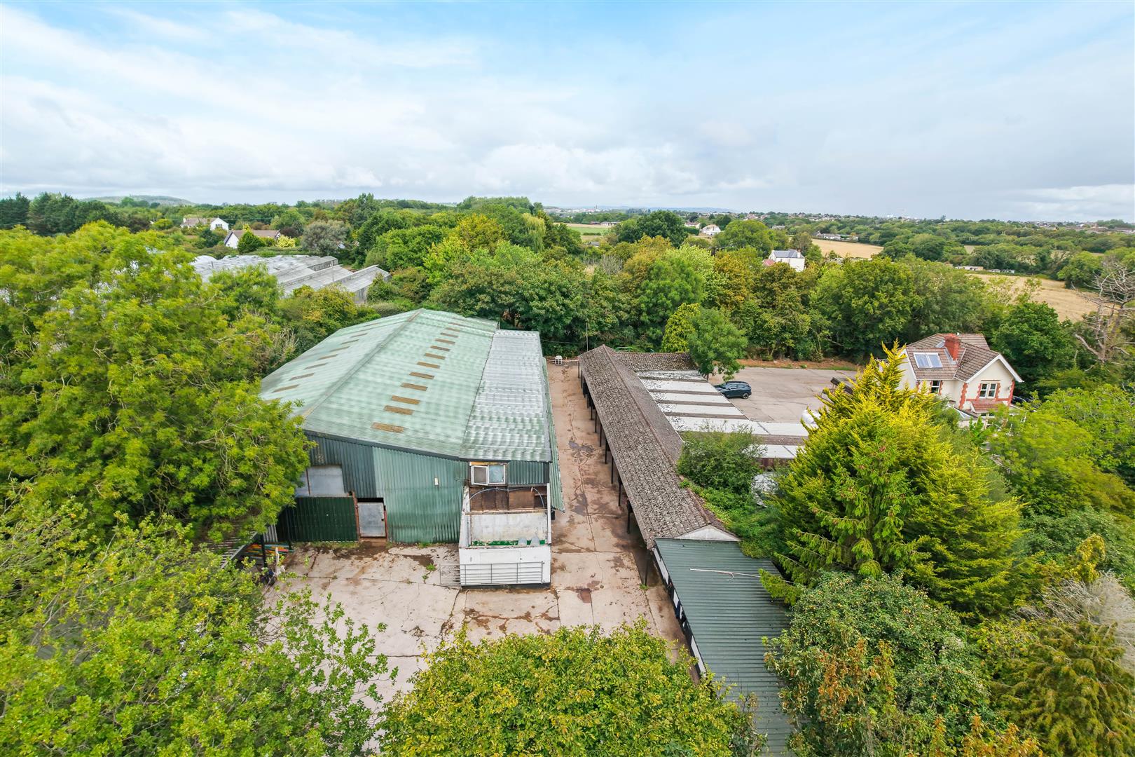 Downside House, Cattery & Equestrian Facilities, Sully Road, Penarth, CF64 2TR